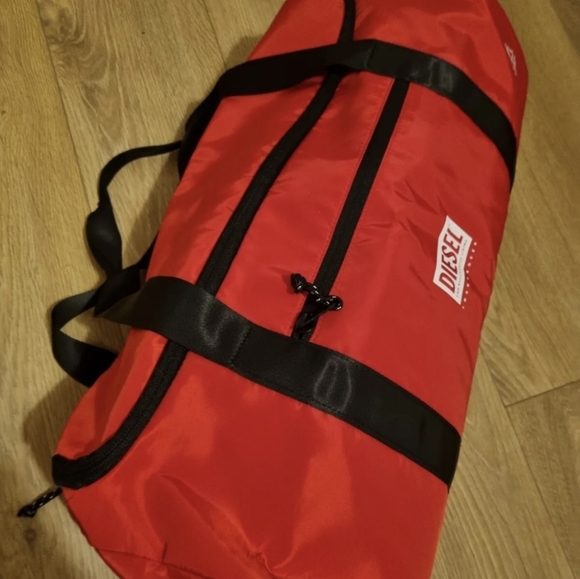 Diesel Men’s Duffle Bag Duffle Gym Bag travel sport holiday weekend travel bag - Picture 12 of 14